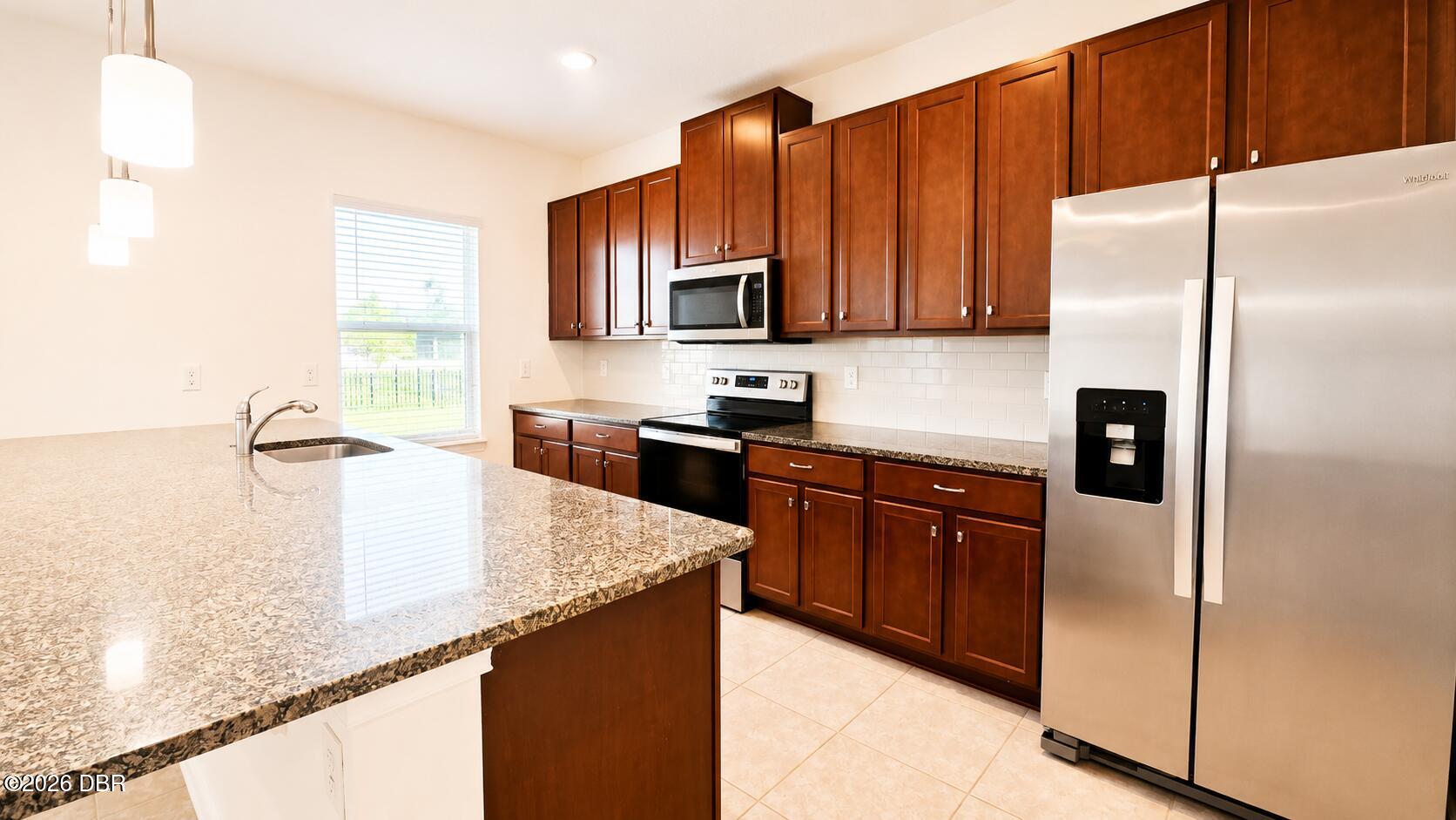 5614 Estero Loop