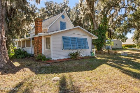 A home in East Palatka