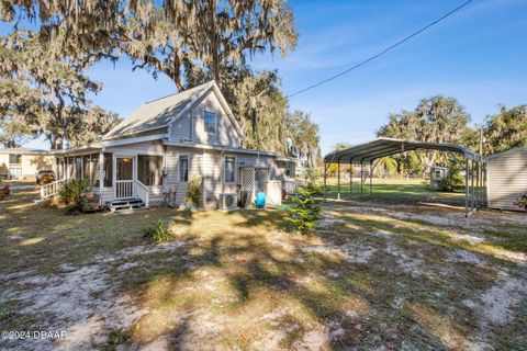 A home in East Palatka