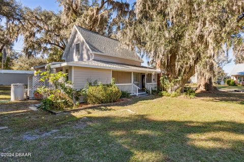 A home in East Palatka