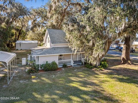 A home in East Palatka