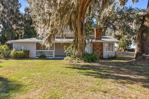 A home in East Palatka