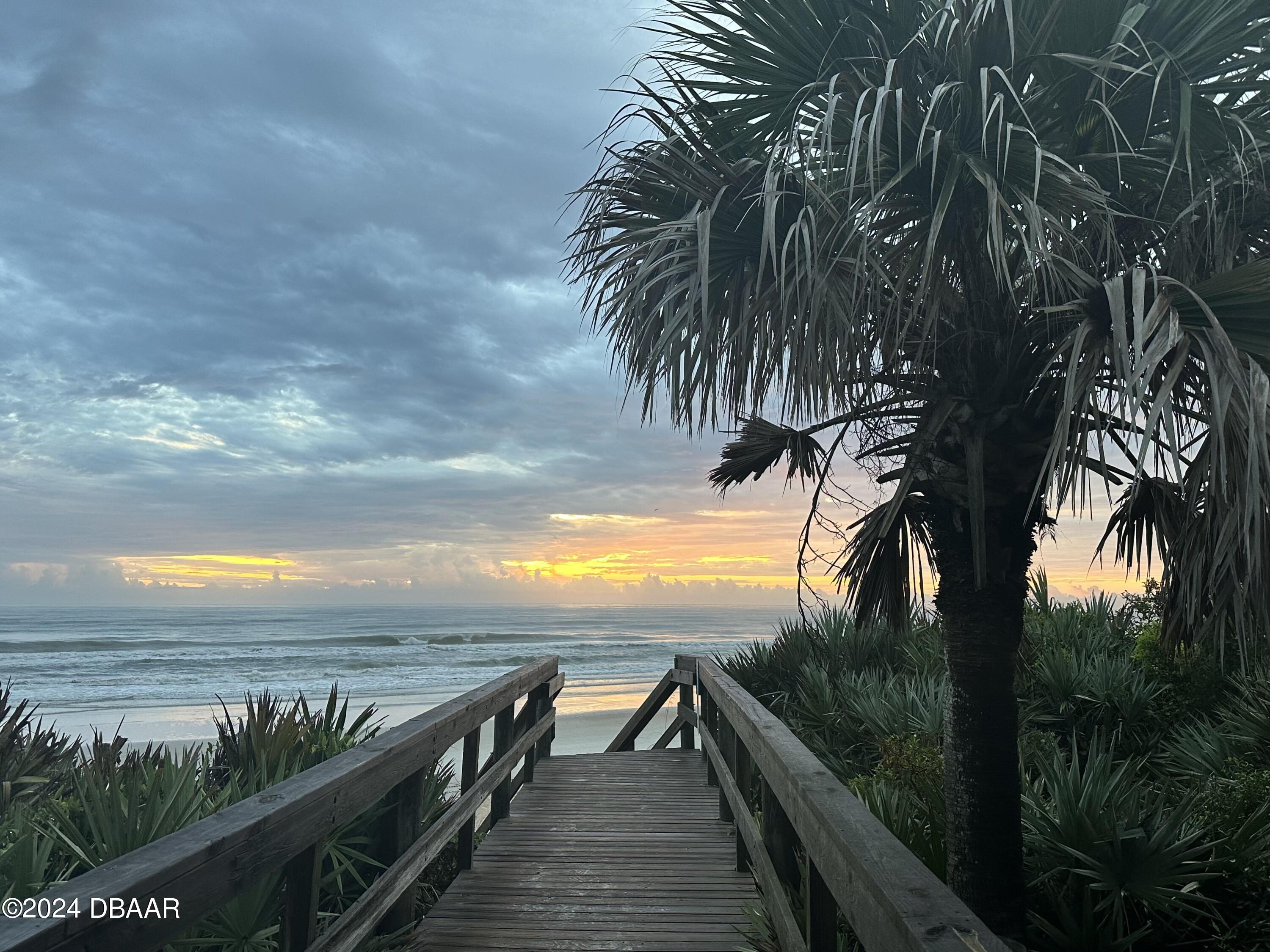 5300 S Atlantic Avenue