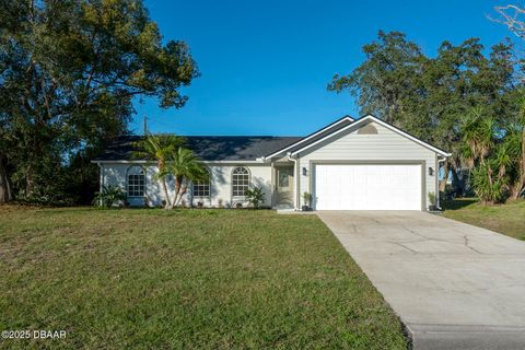 A home in Deltona