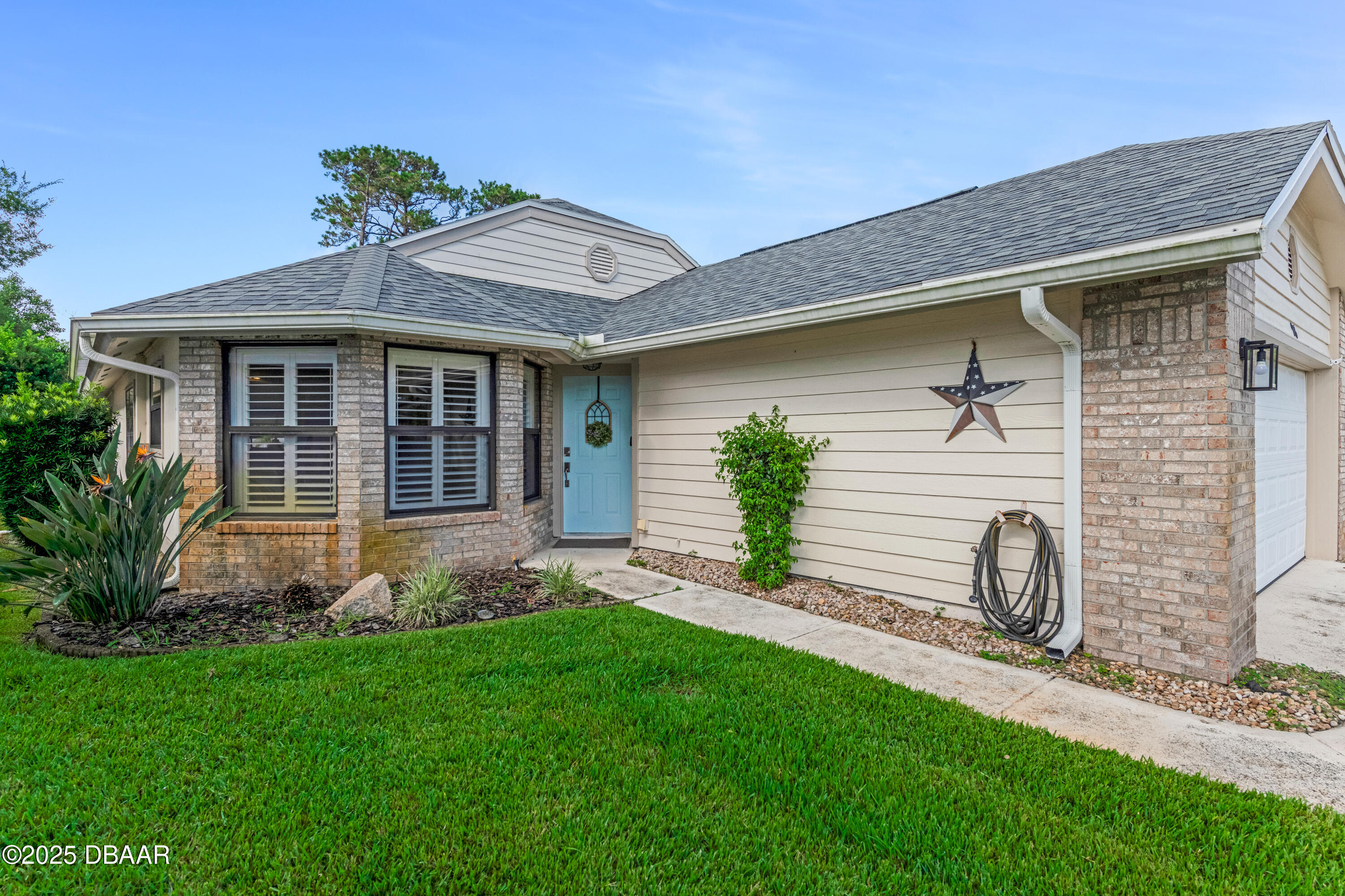 916 Ashmeade Court