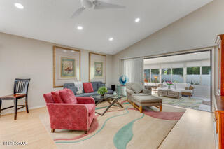 916 Ashmeade Court