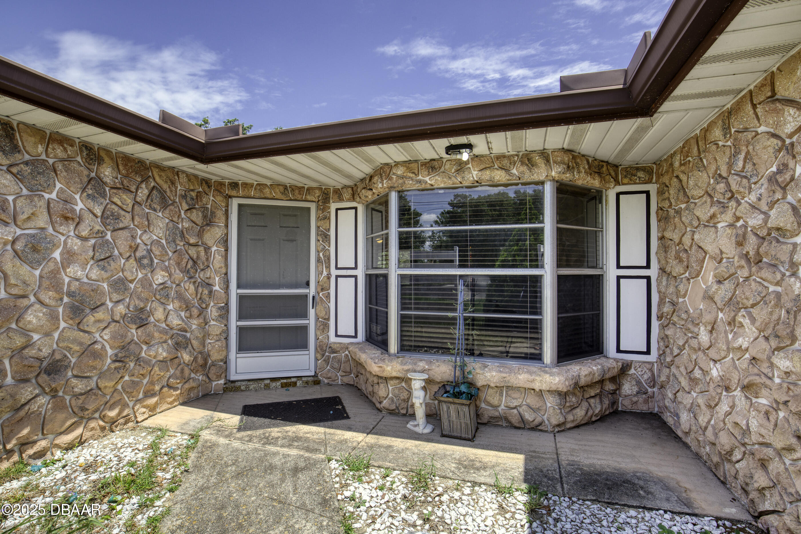 747 Taylor Road