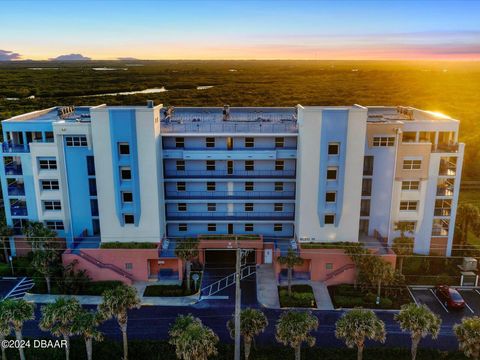 A home in New Smyrna Beach