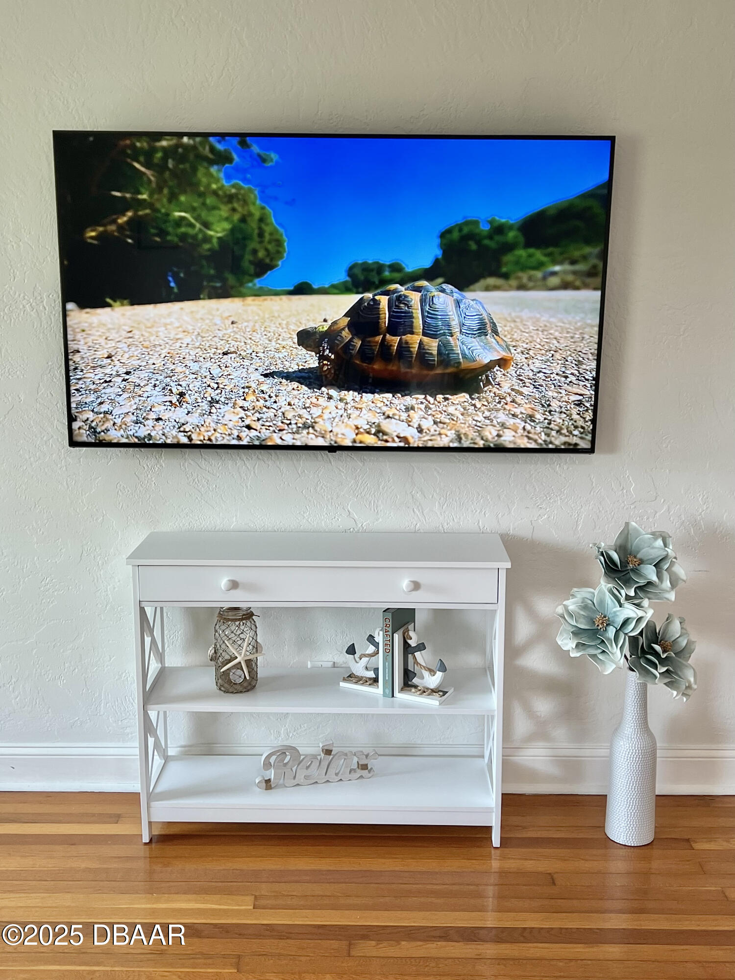 2321 S Peninsula Drive