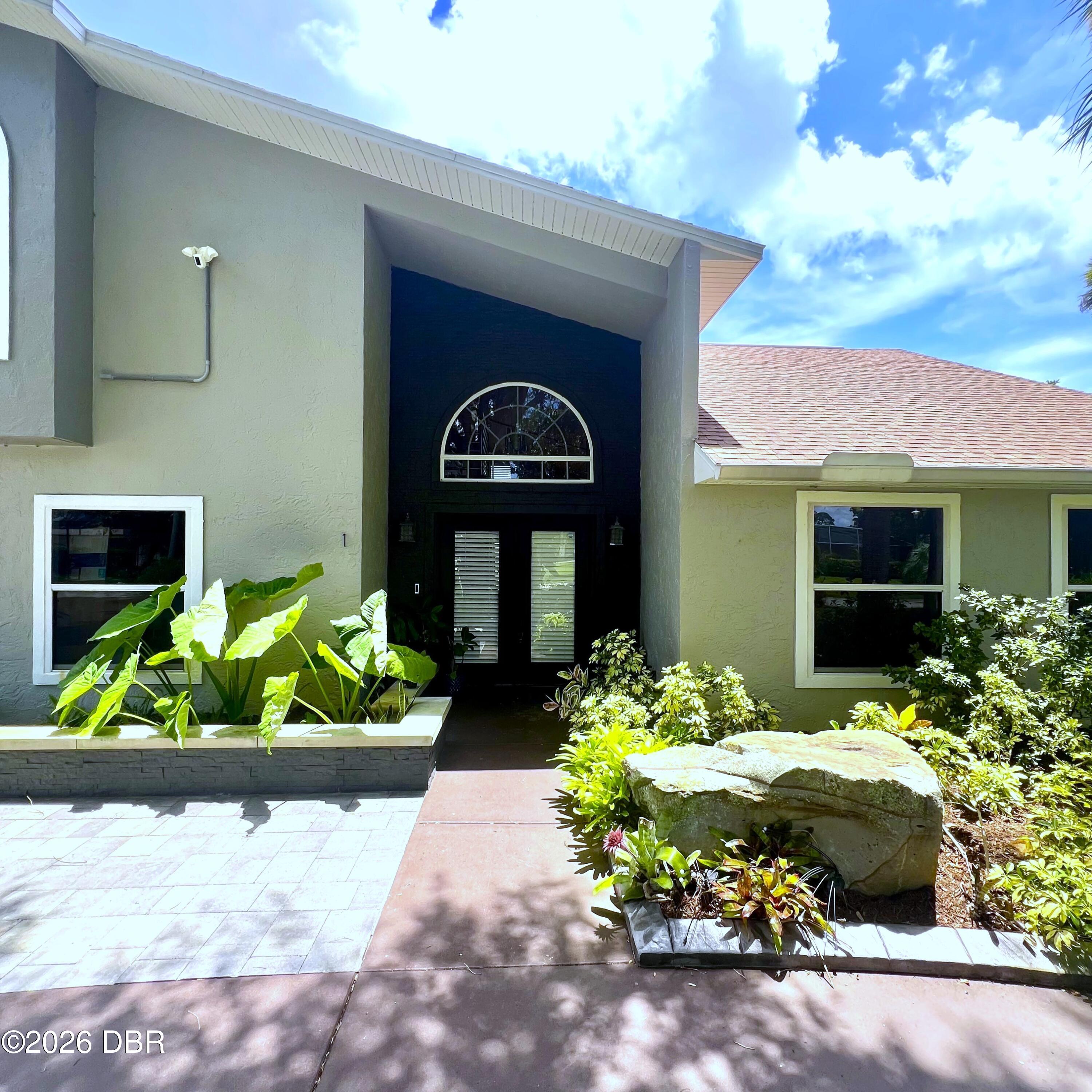 1 Harris Circle