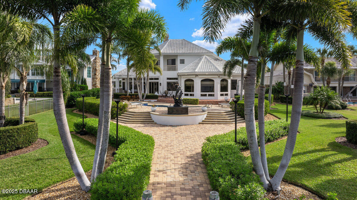 846 Riverside Drive