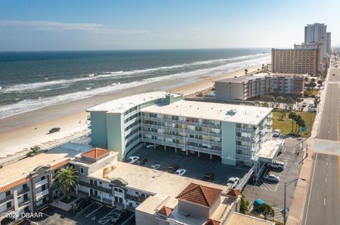 A home in Daytona Beach