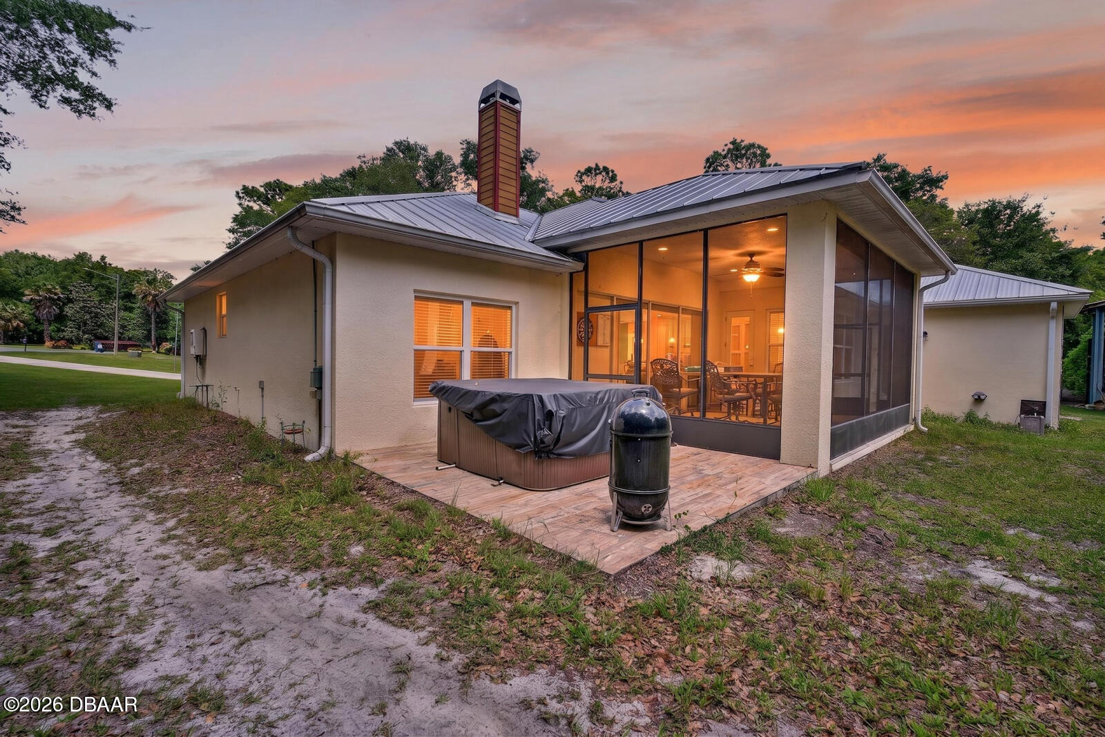 1806 Glenwood Oaks Lane