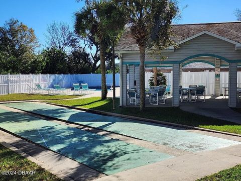 A home in New Smyrna Beach