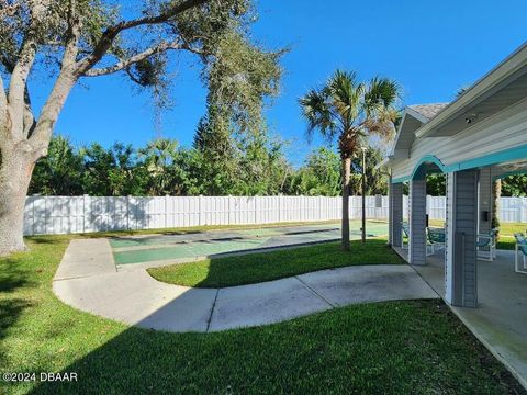 A home in New Smyrna Beach