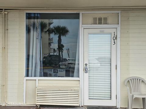 1233 S Atlantic Avenue Daytona Beach FL 32118