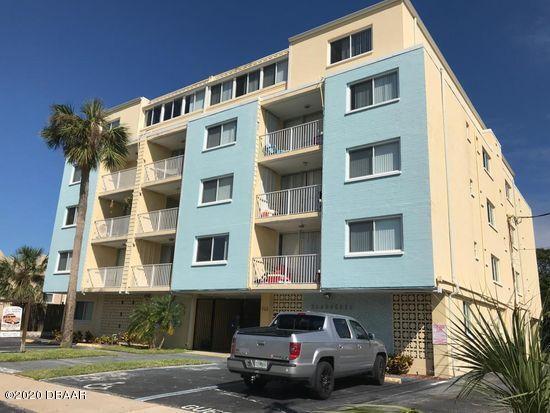 Photo 1 of 26 — 732 N Halifax Avenue Unit #402, Daytona Beach, FL 32118