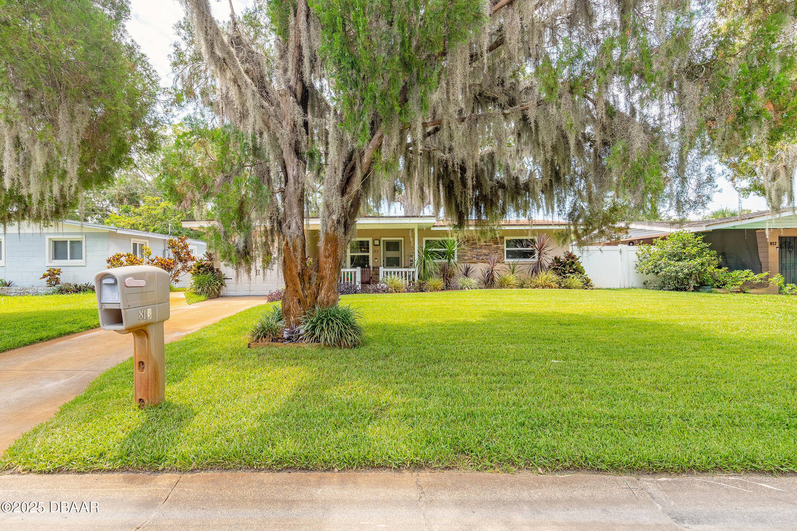813 N Kottle Circle N