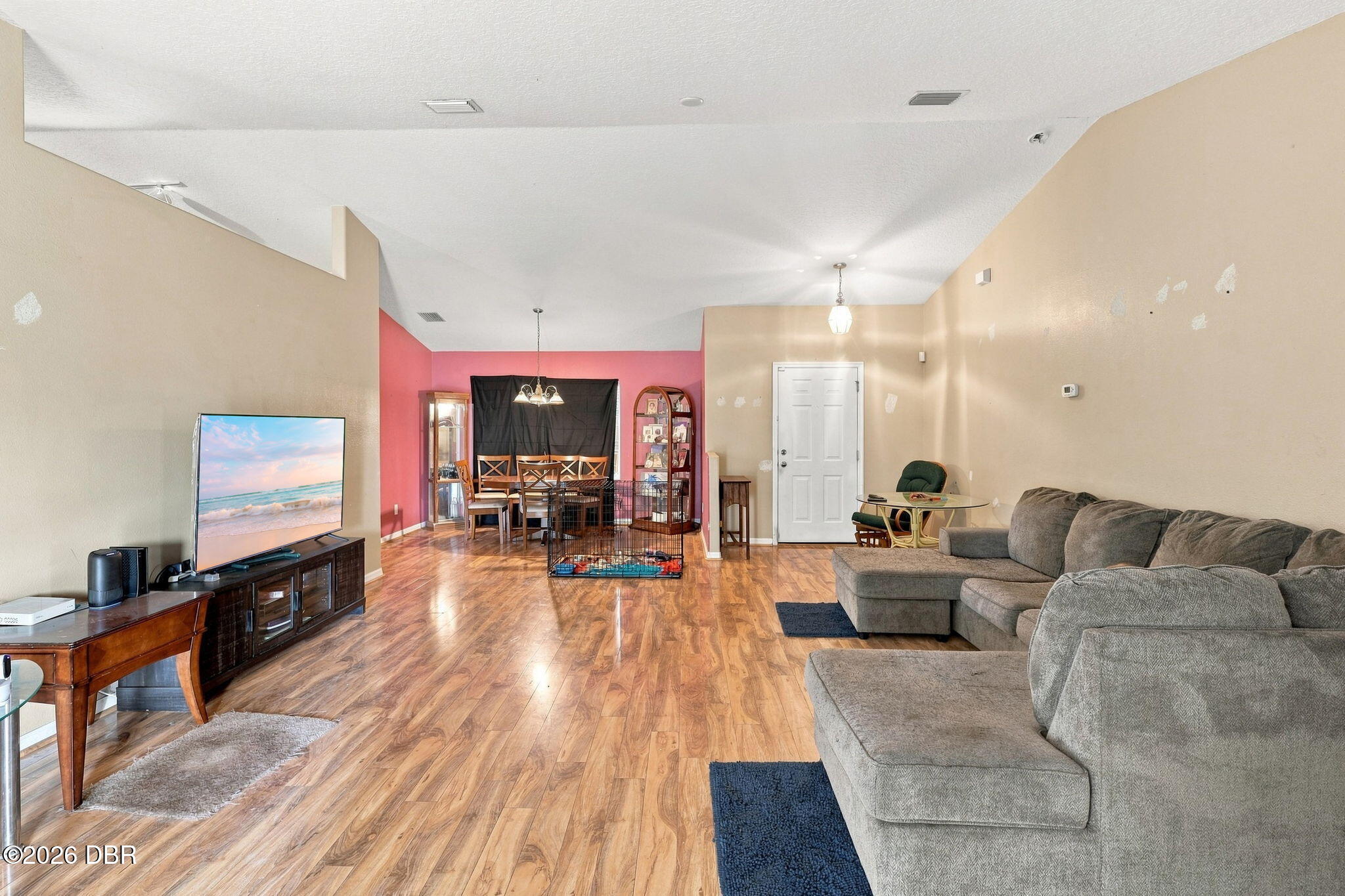 264 Fountain Lake Boulevard
