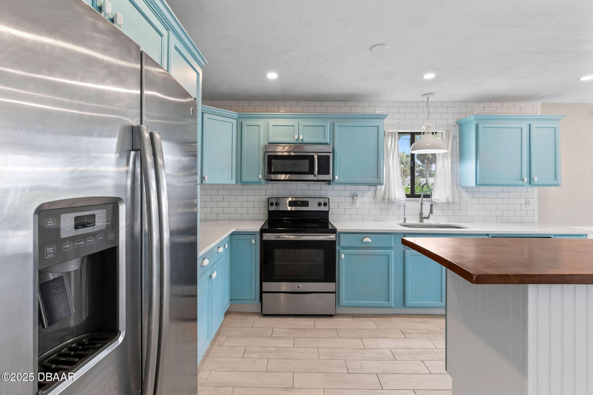1245 Mardrake Road