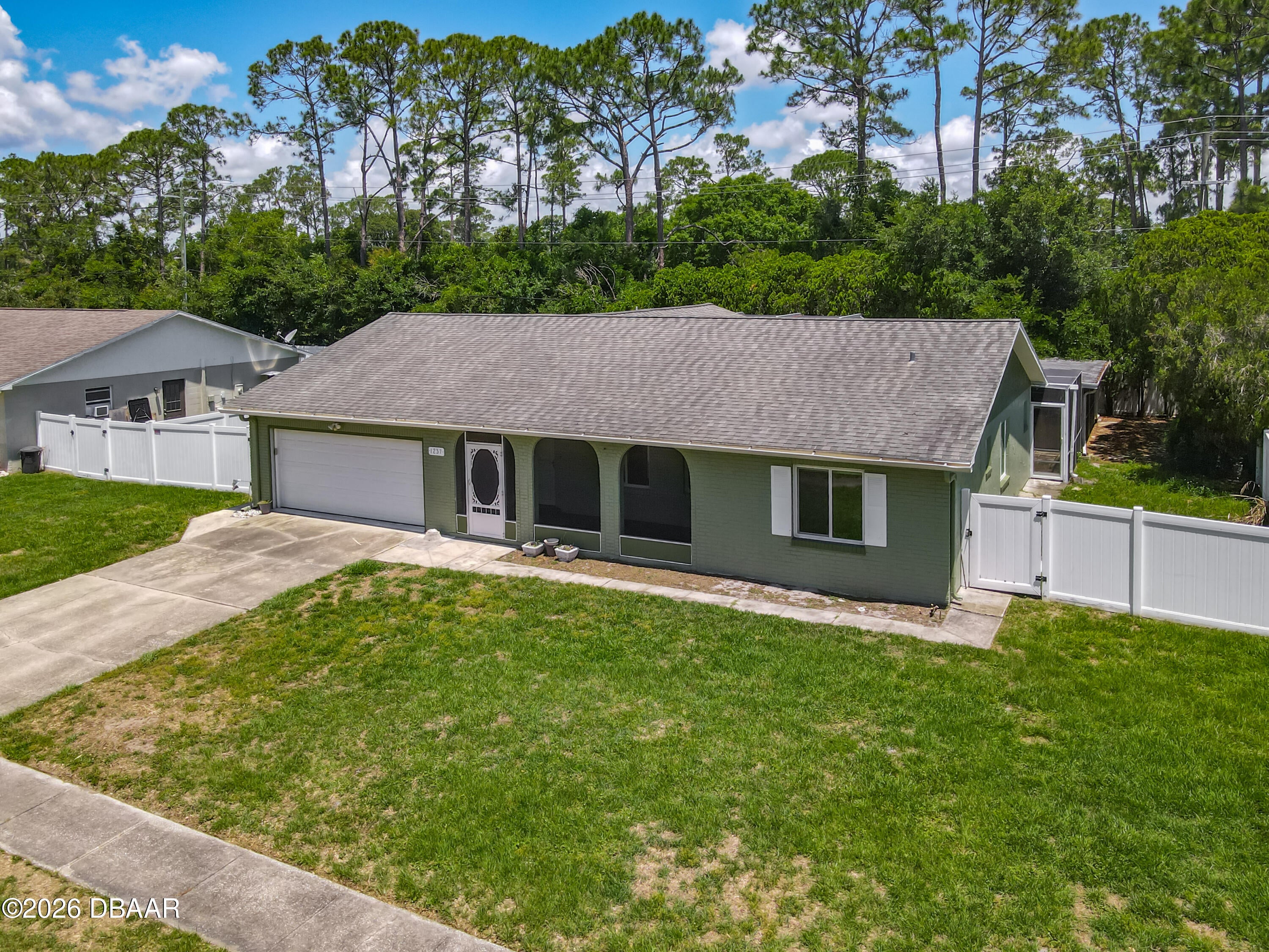 1237 Jeffery Drive