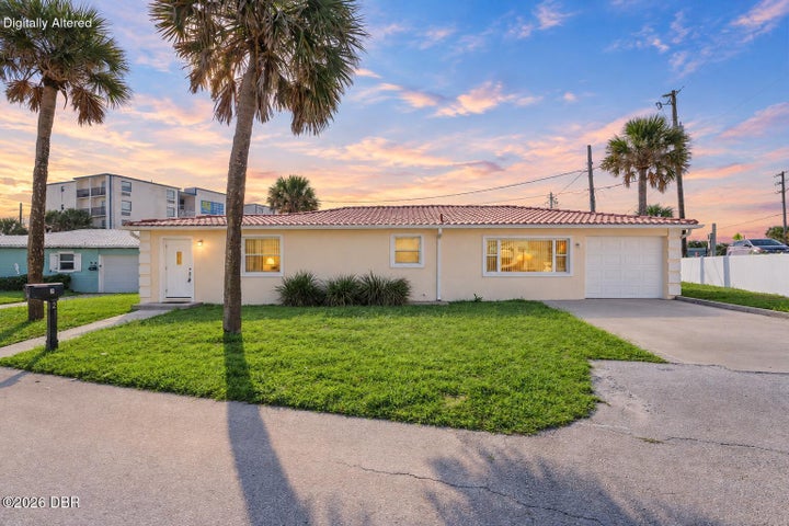 Photo 1 of 31 — 2 Breezeway Drive, Ormond Beach, FL 32176