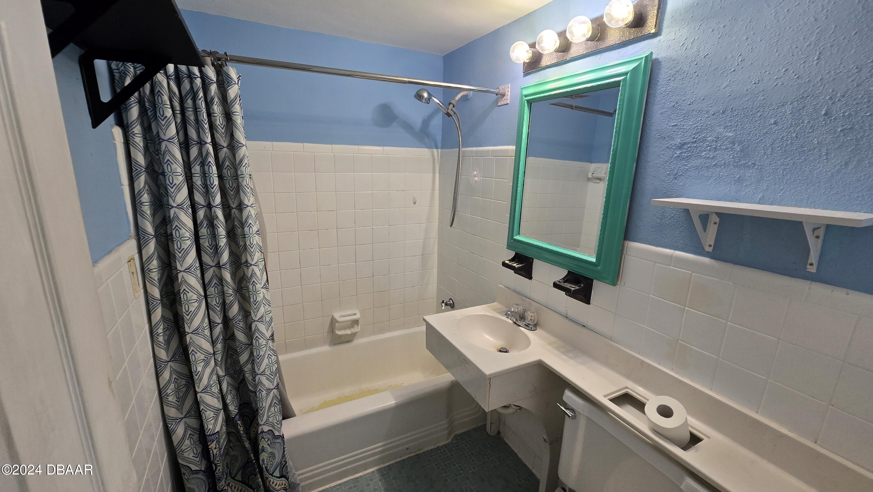 1233 S Atlantic Avenue 215
