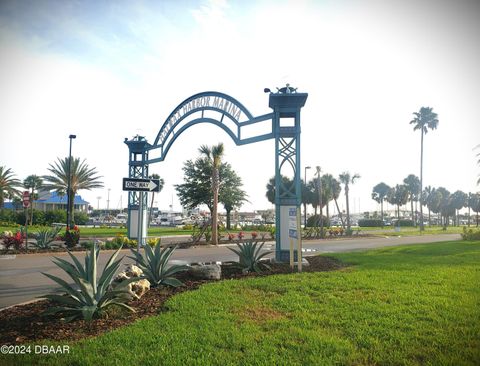 A home in Daytona Beach