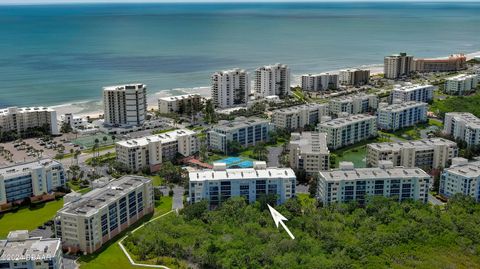 A home in New Smyrna Beach