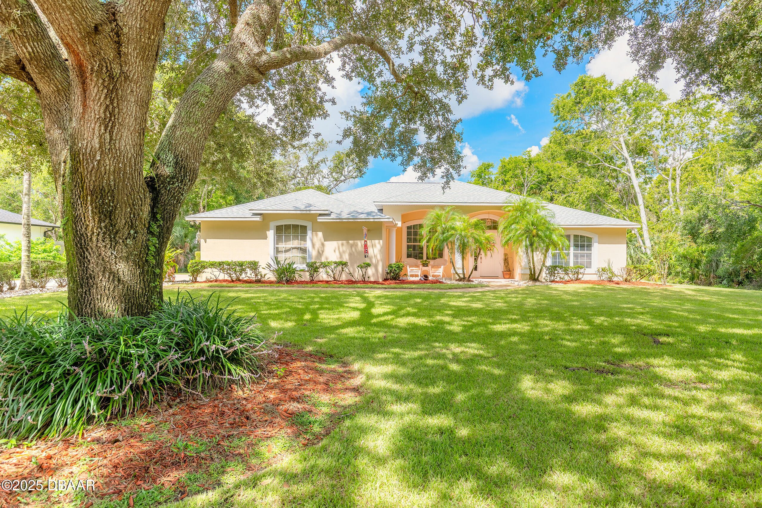 823 Bayridge Lane