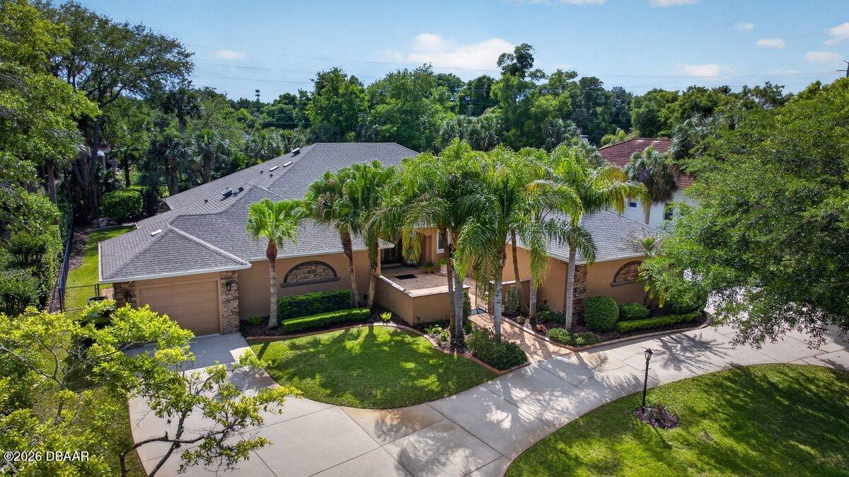 34 Emerald Oaks Lane