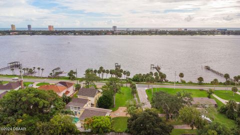 A home in Daytona Beach