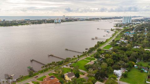 A home in Daytona Beach