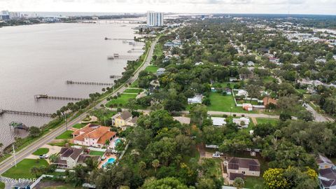 A home in Daytona Beach