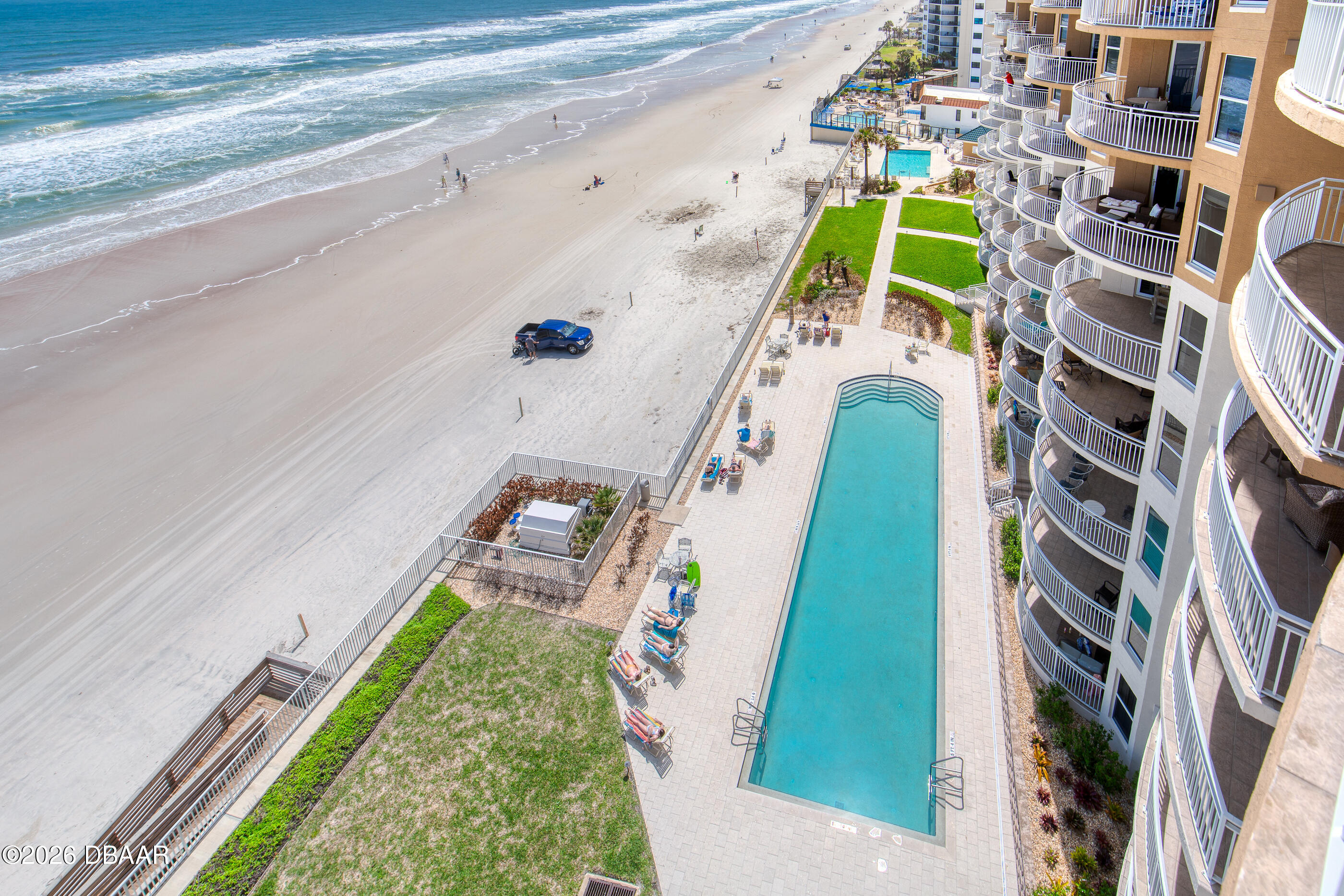 2403 S Atlantic Avenue