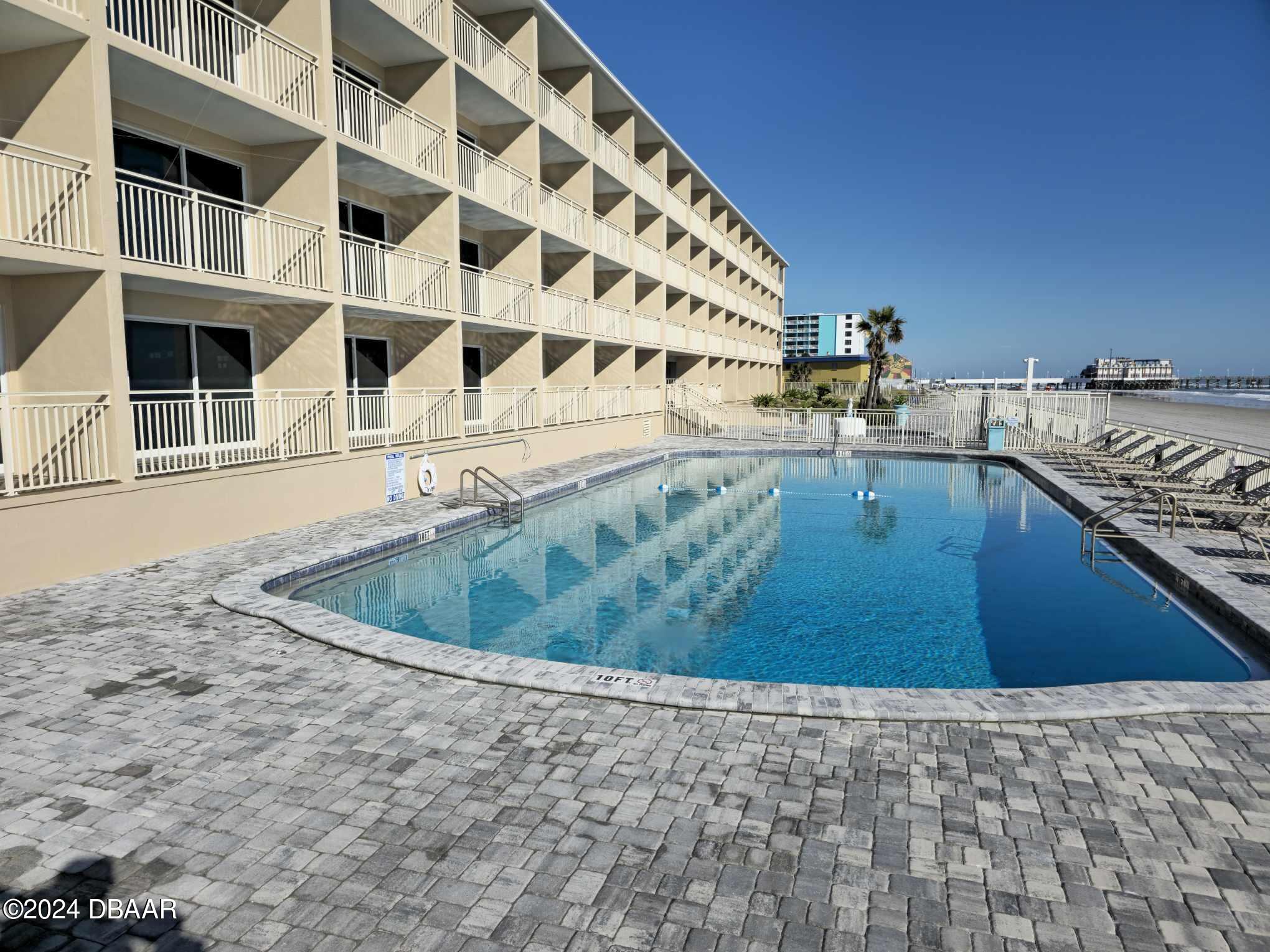 219 S Atlantic Avenue 235