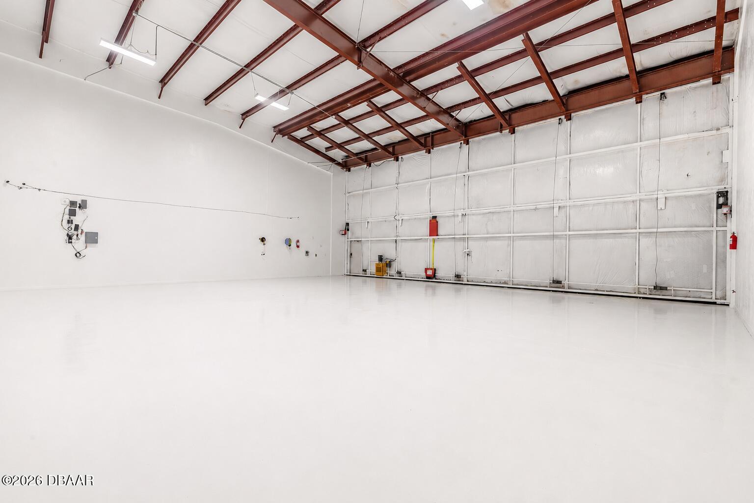212 Cessna Boulevard