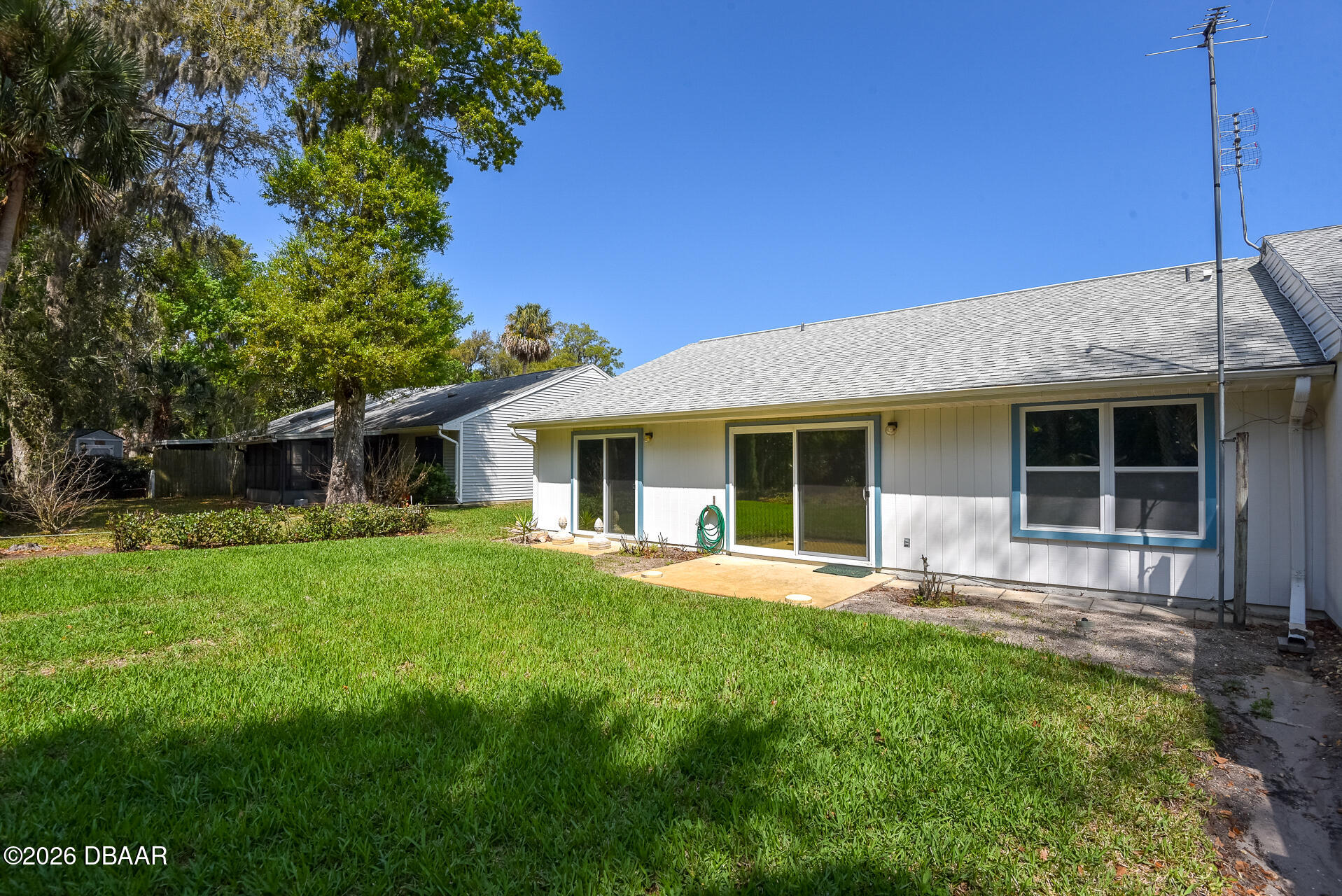 1111 Oak Forest Circle