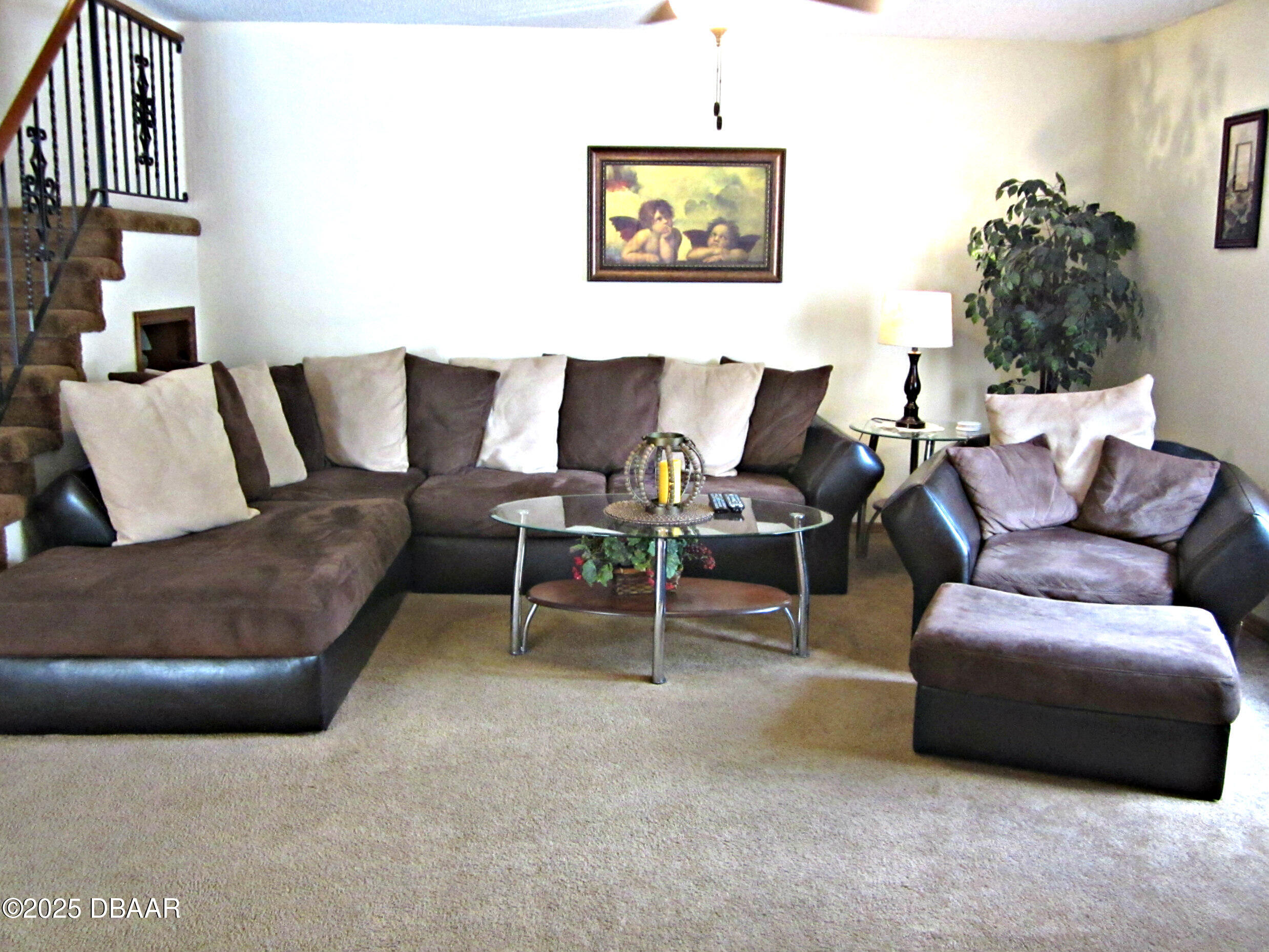 2073 Oak Meadow Circle