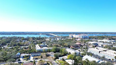 A home in Ormond Beach