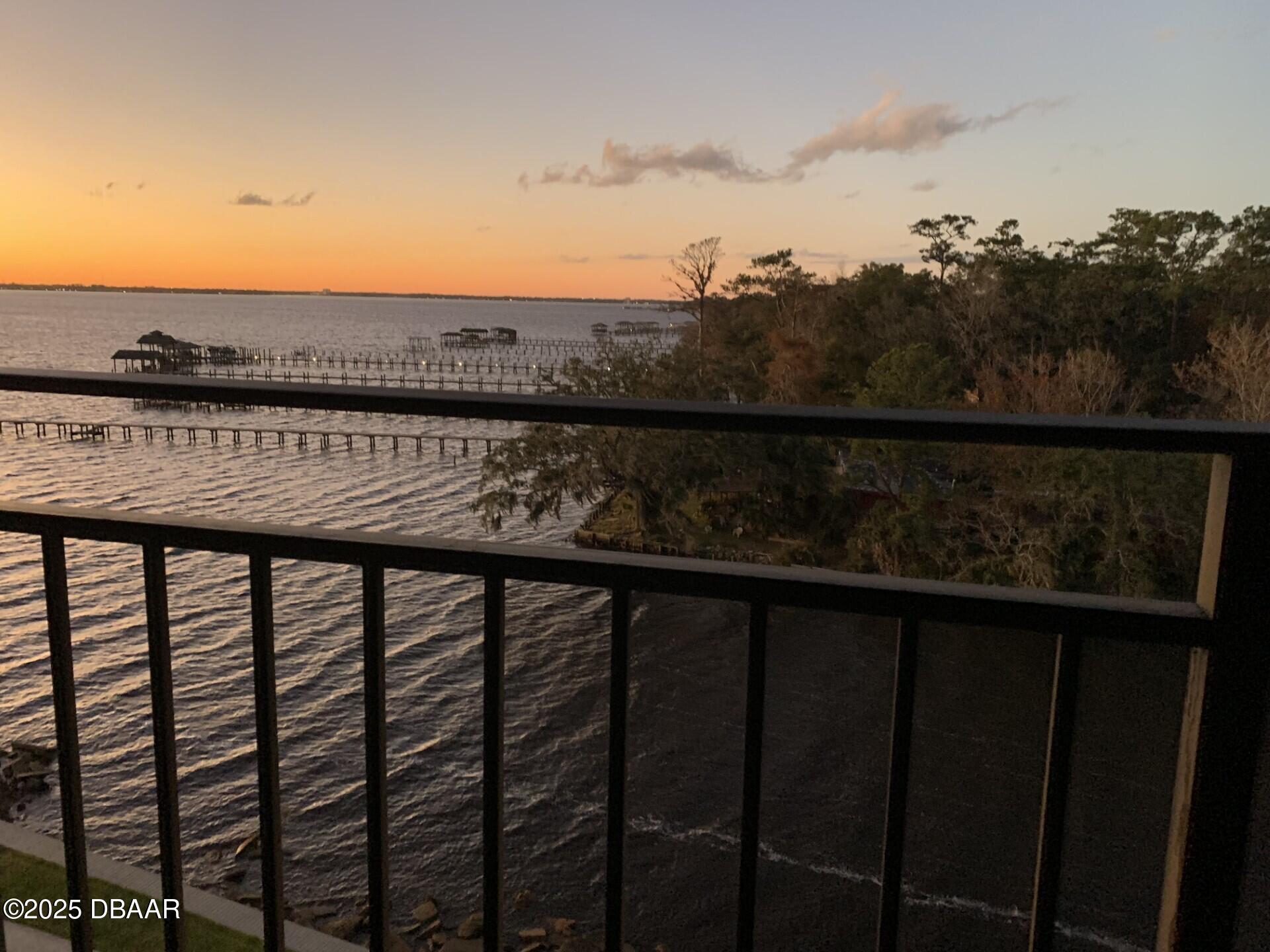 Jacksonville, Florida 32217, United States, 2 Bedrooms Bedrooms, ,2 BathroomsBathrooms,Residential,Active,21021