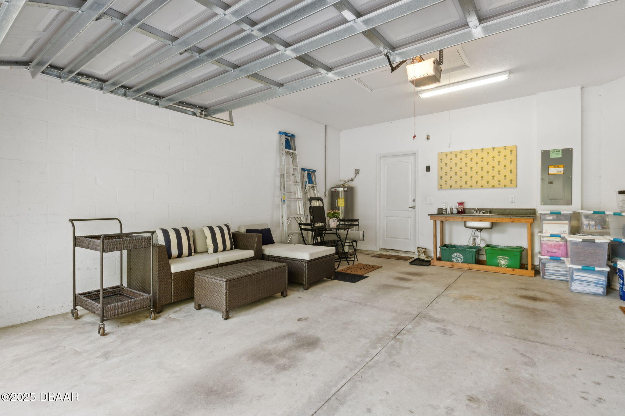 Daytona Beach, Florida 32124, United States, 2 Bedrooms Bedrooms, ,2 BathroomsBathrooms,Residential,Active,165796