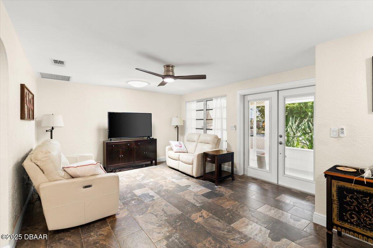 4638 Saxon Drive
