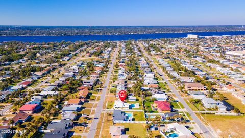 A home in Daytona Beach