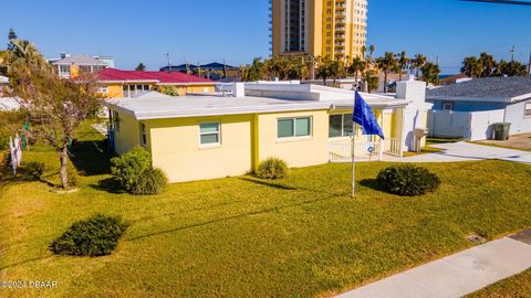 A home in Daytona Beach