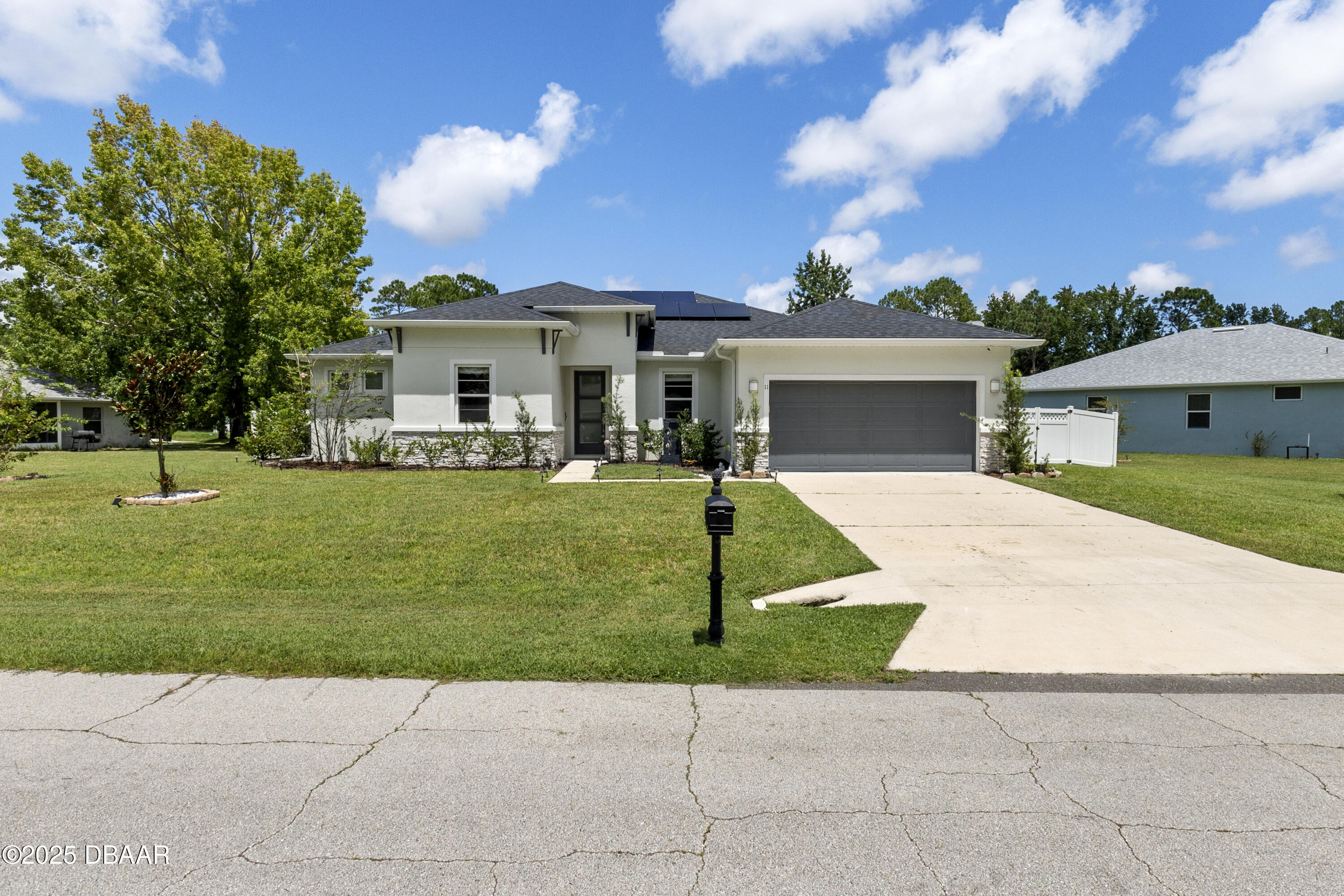 11 Powder Hill Lane