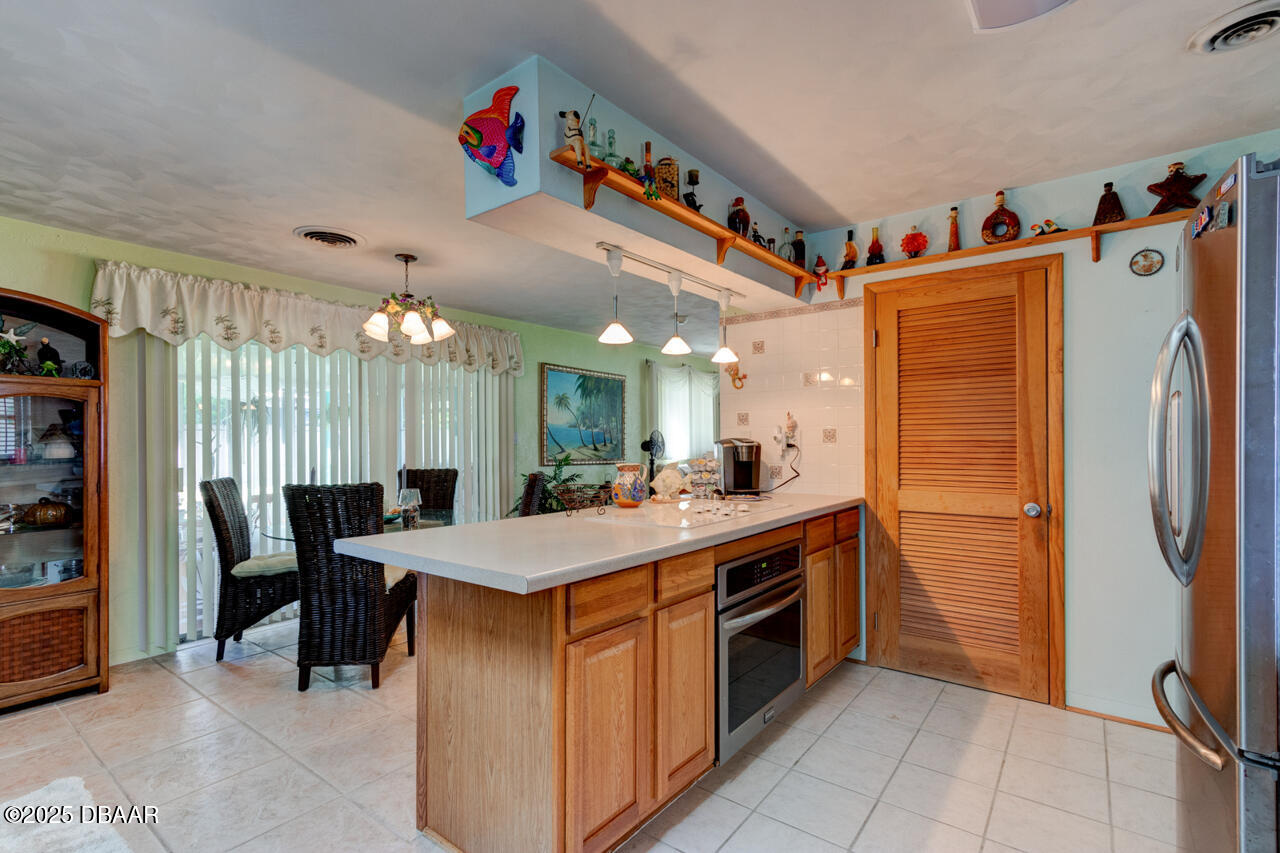 650 Westward Circle