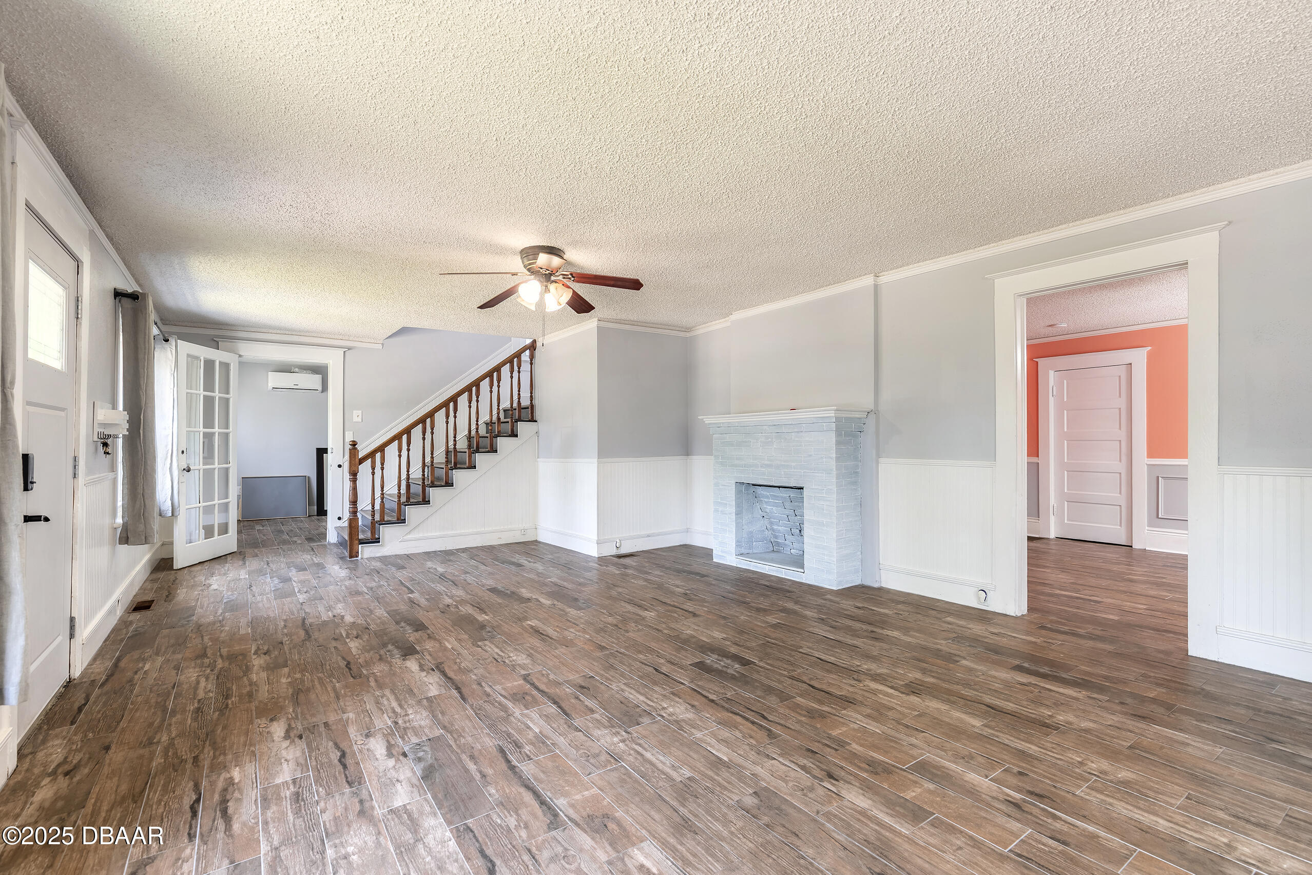 431 N Sans Souci Avenue