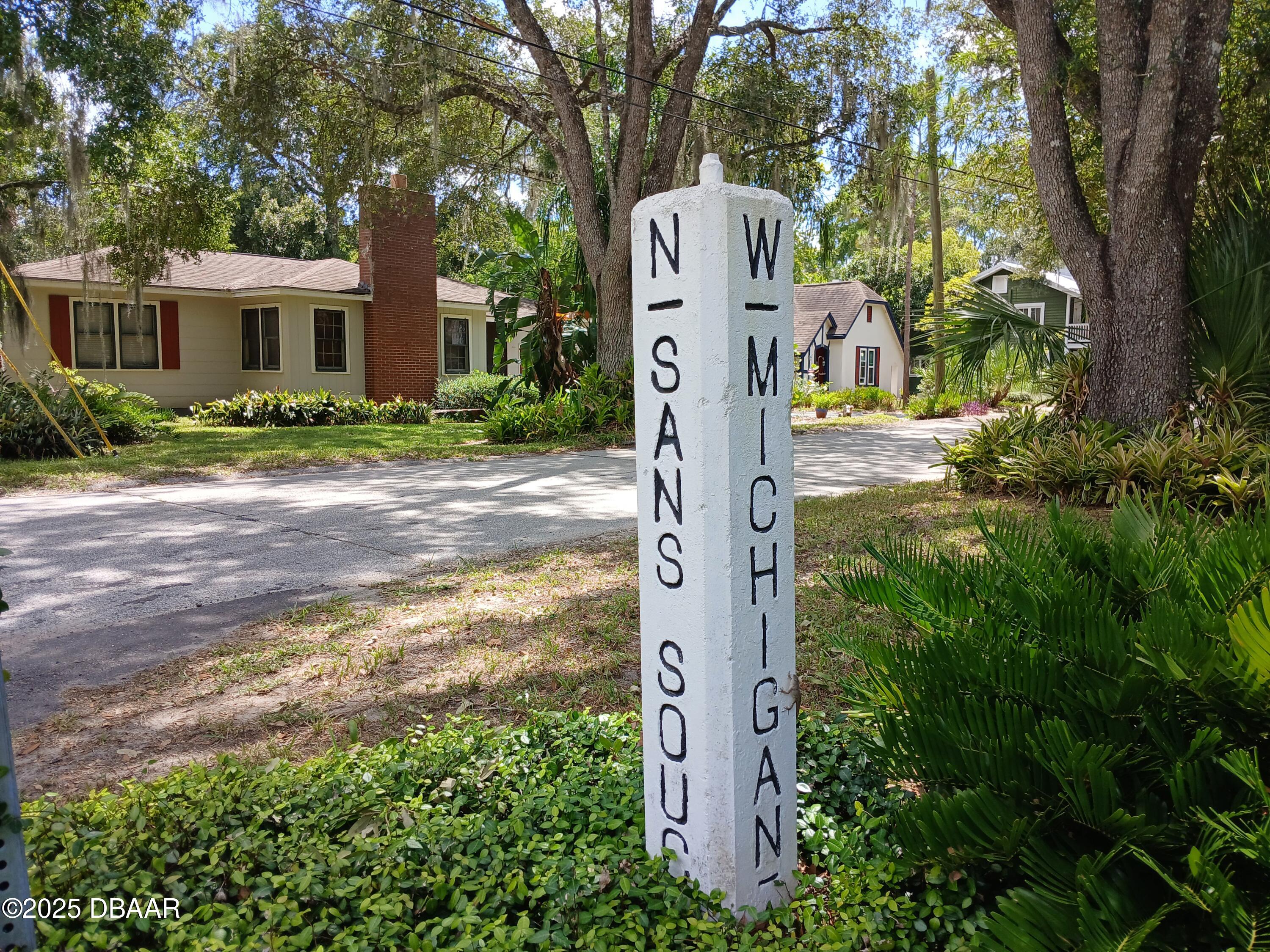 431 N Sans Souci Avenue