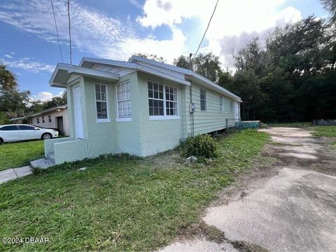 A home in Palatka